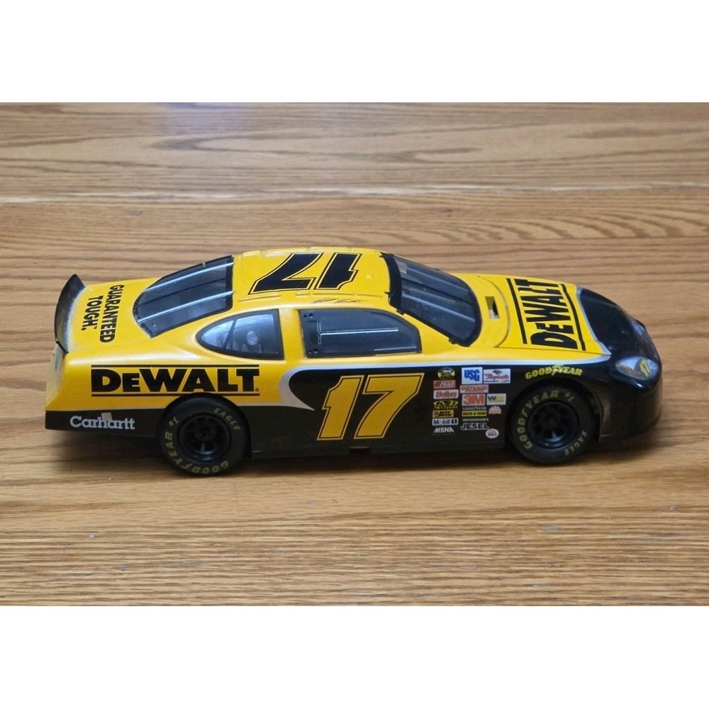 Matt Kenseth #17 DeWalt 2003 Winston Cup Champion Series 1/24 Nascar Diecast Car